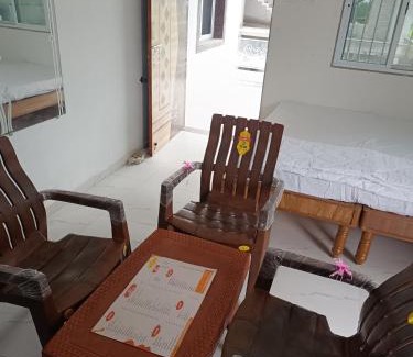 Rajpipla Maison | PATEL,s Home Stay
