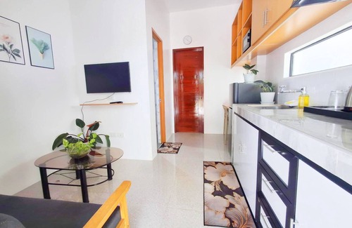 Dipolog Appartement | Patio 1st floor 1-bedroom apartment in delightful Dipolog City with AC