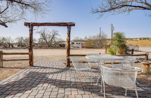 Wickenburg Maison | Patio and Mtn Views Wickenburg Trail Head House