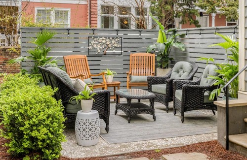 Cannonborough Elliotborough Maison | Patio Porches and Parking - 2 Blocks to King
