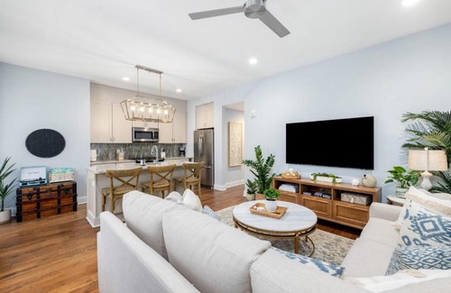 Cannonborough Elliotborough Maison | Patio Porches and Parking - 2 Blocks to King