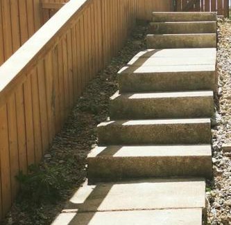 Hamilton Maison | Patio privé, hébergement équipé et spacieux.
