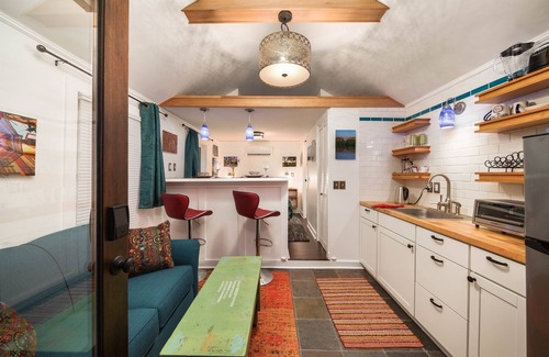 Humboldt Villa | Patio Villa for 1-4 w/ kitchens & gas firepit