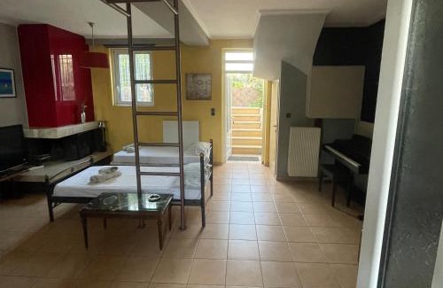 Patras Appartement | Patras - Independent Studio in Quiet Area