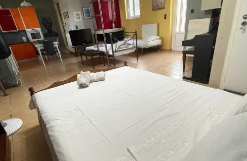 Patras Appartement | Patras - Independent Studio in Quiet Area