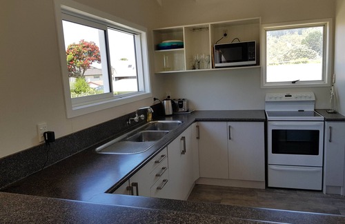 Whangamata Maison | Patuwai («près de l'eau»)