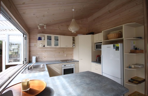 Pauanui Maison | Pauanui: 200m to the beach, put Your Feet Up, Relax at the beach and Escape!