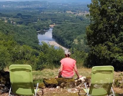 Gintrac Maison | PAULAGITE de 2 à 4 pers, vue sur la Dordogne, proche de Padirac et Rocamadour