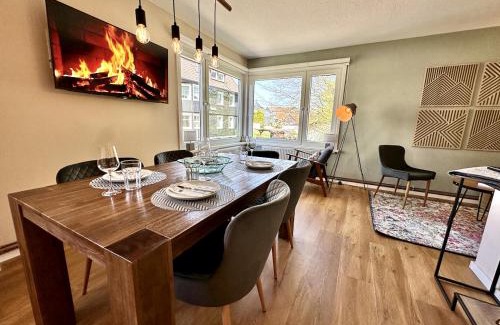 Braunlage Appartement | Pavillon Am Kurpark - Top bewertet von Familien! Zentral, modern, ruhig - mit Balkon, Grill, Parkplatz, Wallbox und inklusive Wäschepaket