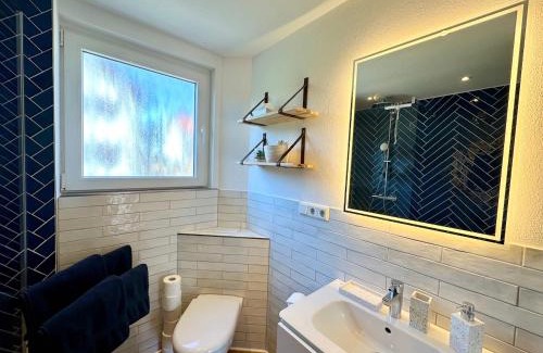 Braunlage Appartement | Pavillon Am Kurpark - Top bewertet von Familien! Zentral, modern, ruhig - mit Balkon, Grill, Parkplatz, Wallbox und inklusive Wäschepaket