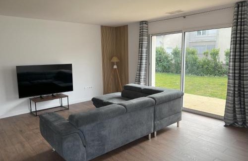 Lavardac Maison | pavillon neuf avec terrasse piscine 6 pers