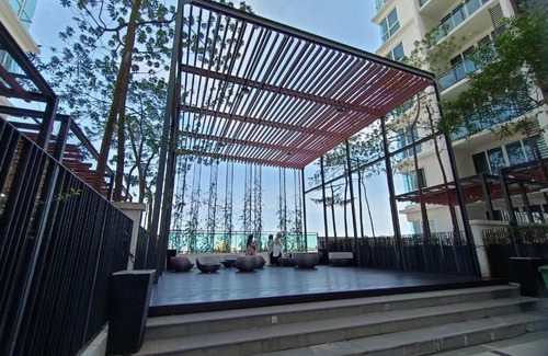 Bunga Paya Pantai Appartement | Pax 6+3 Grand Lux Melaka homestay