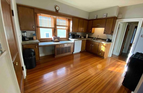 Dahlman Maison | Payton’s Place in the middle of Little Italy