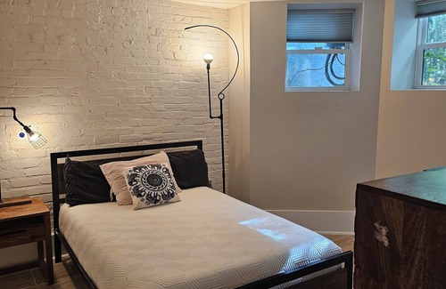 Le Droit Park Appartement | Peace in the City - Pet friendly