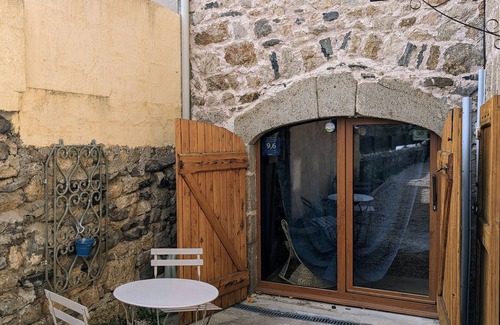 Saint-Maurice-de-Lignon Lit Et Petit-Déjeuner | Chambre d'hôtes paisible dans ferme près de Gorges du Lignon