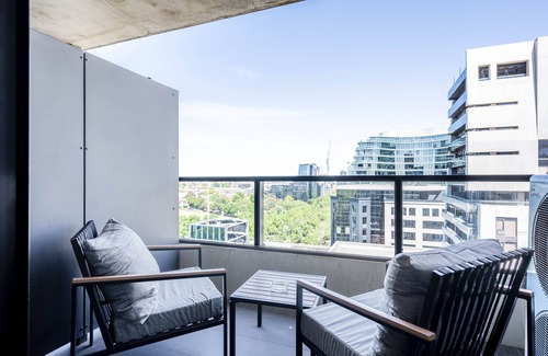 Albert Park Appartement | Peaceful 1BR apt on St Kilda Rd w Free Parking