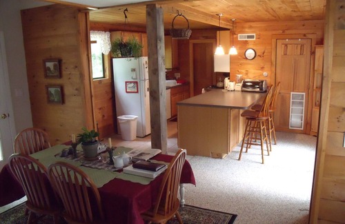 Brownfield Maison | Maison paisible 2+ BR près de la rivière Saco, NH White Resorts