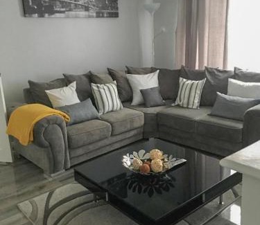 Vange Appartement | Peaceful 3 Bed Home