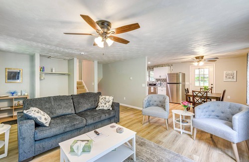 Allegany Maison | Peaceful Allegany Home, Walk to SBU!