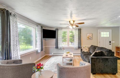 Allegany Maison | Peaceful Allegany Home, Walk to SBU!