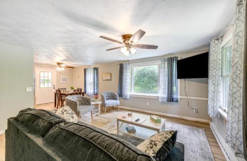 Allegany Maison | Peaceful Allegany Home, Walk to SBU!