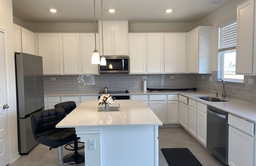 Wetmore Maison | Peaceful and Central house for family fun!