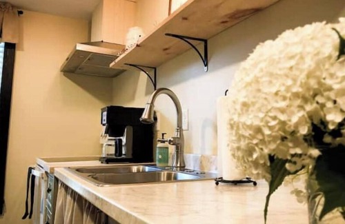 Cortland Autre | Peaceful and Cozy Farmhouse Loft