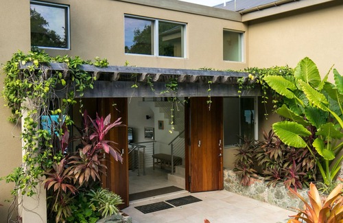 Maho Bay Quarter Villa | Nouveau, luxueux, paisible ... Échappez-vous à «Par temps clair ...»