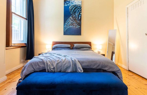 Petersham Appartement | Peaceful and Stylish Petersham Aparttment with Parking