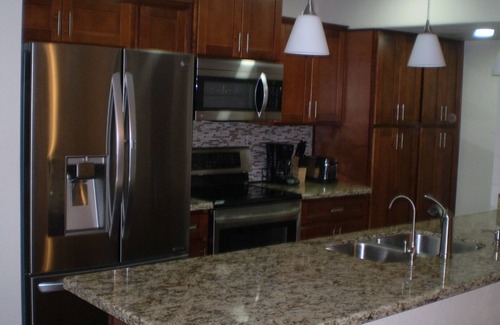 Sunland Village Maison | Peaceful and tranquil townhouse for seniors Heated pool/Spa gym. covered patio