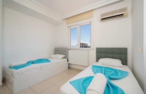 Kadriye Appartement | Peaceful Area 4BR with Private Pool Detached Villa