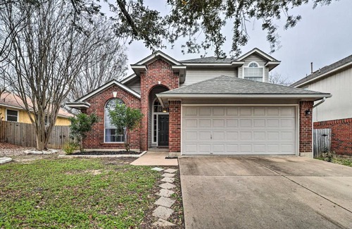 Bratton Park Maison | Peaceful Austin Home with Private Backyard!