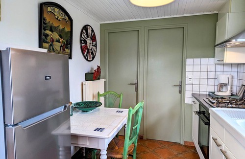 Brives Cottage | Havre de paix en Berry avec jardin et cheminée