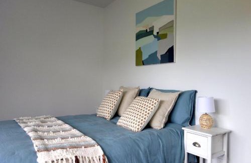 St Andrews Maison | Peaceful bush retreat in newly renovated lodge in St Andrews