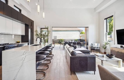 Bywater Copropriété | Peaceful Bywater Home | Heated Pool | Quiet Stay