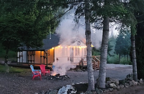Sumas Cabine | Peaceful Cabin in Foothills of Sumas Mountain
