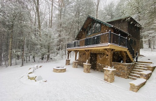 Lairdsville Cabine | Peaceful Cabin overlooking Lake