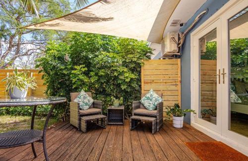 Royal Poinciana Maison | Peaceful Casita Near Hollywood Beach & Essentials
