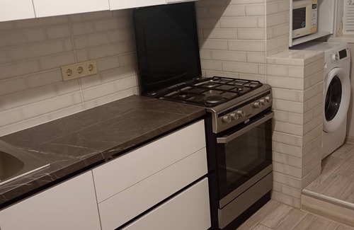 Chisinau Appartement | Peaceful Chișinău Retreat With Central Heating & Private Entrance
