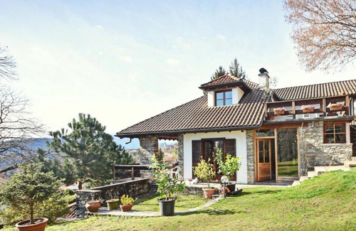 Cargiago Maison | Peaceful Cottage in Cargiogo with Private Terrace