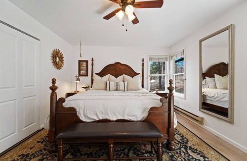 Denver Autre | Peaceful country setting close to city comforts - hot tub and goat family onsite