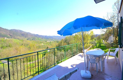 Sesta Godano Villa | Grand gîte avec jardin à Sesta Godano