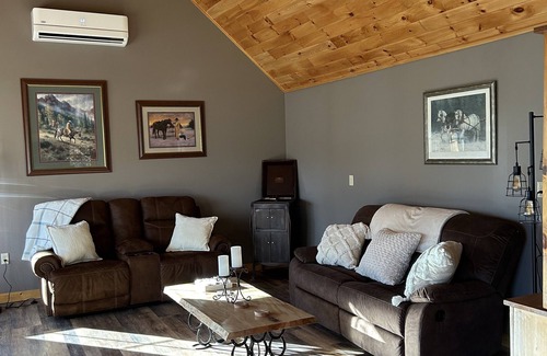 Warsaw Cabine | Peaceful Cozy Cabin