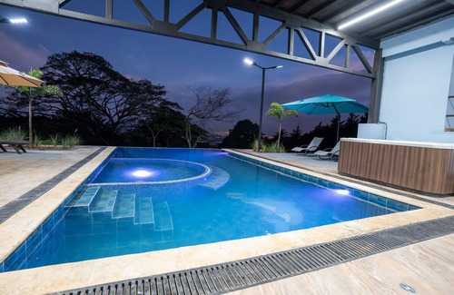 Concepcion Maison | Peaceful and Quiet Vacation house, Mountain view and Birds Paradise