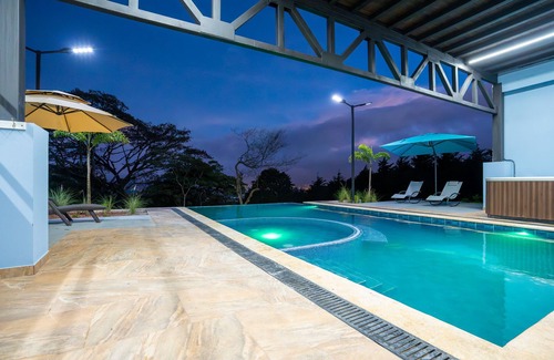 Concepcion Maison | Peaceful and Quiet Vacation house, Mountain view and Birds Paradise