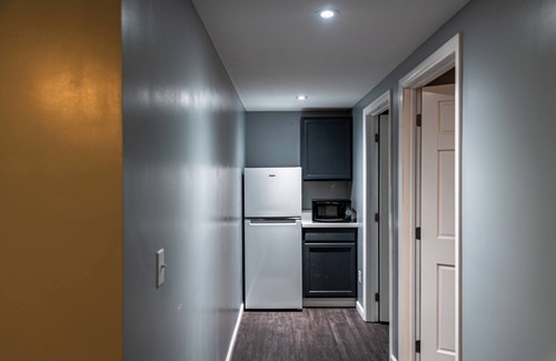 Widnoon Cabine | Peaceful Escape Ben Franklin Range 4-bedroom lodge in Kittanning, PA. Book now