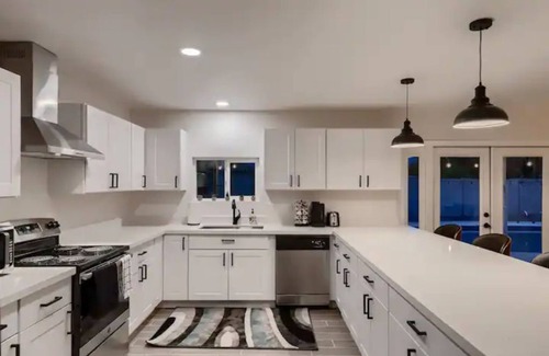 North Mountain Maison | Peaceful Family Friendly 4 bedroom home w/ pool.
