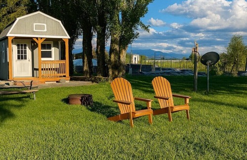 Lynden Cabine | Countryside Retreat: Your Nature Escape