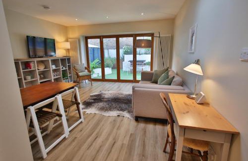 Bow West Appartement | Peaceful Garden Apartment on Roman Road