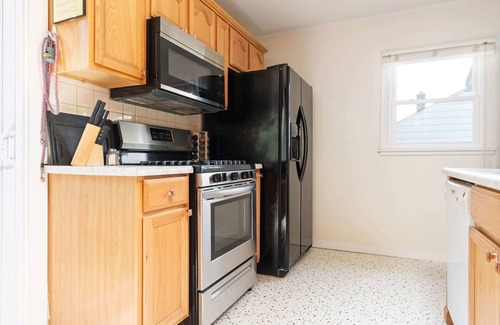 Omaha Maison | Peaceful Gem: HotTub, Fenced Yard & Near Downtown!